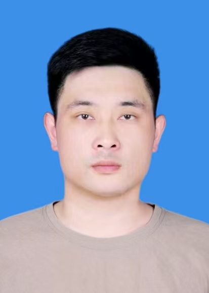 查建华