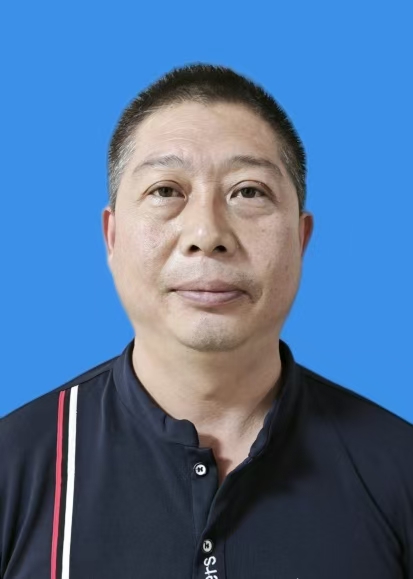 柴春召