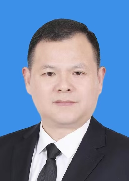 梁伟斌