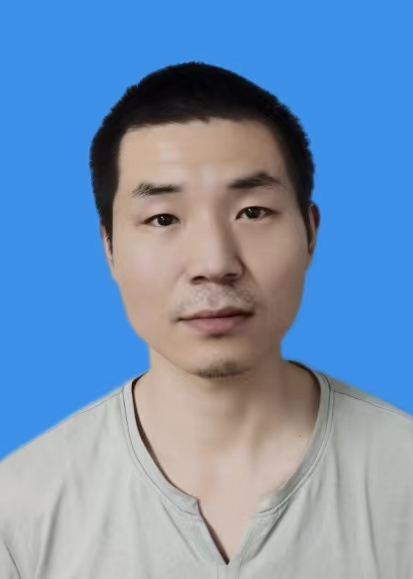 梁卫鹏