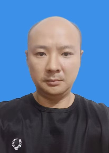 梁建华