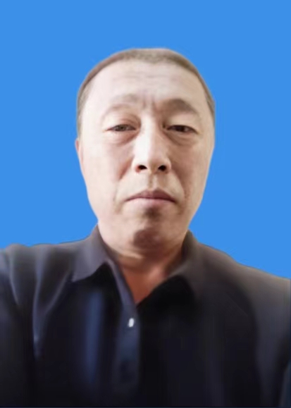 梁振江