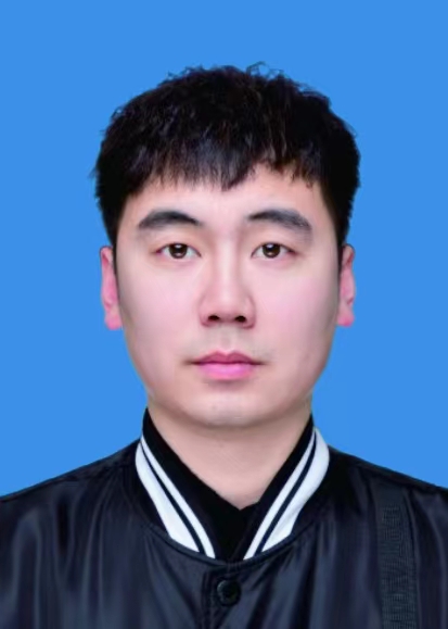 梁爽