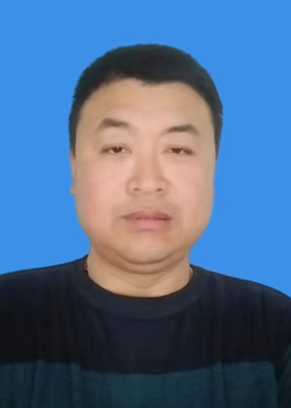 梁路国
