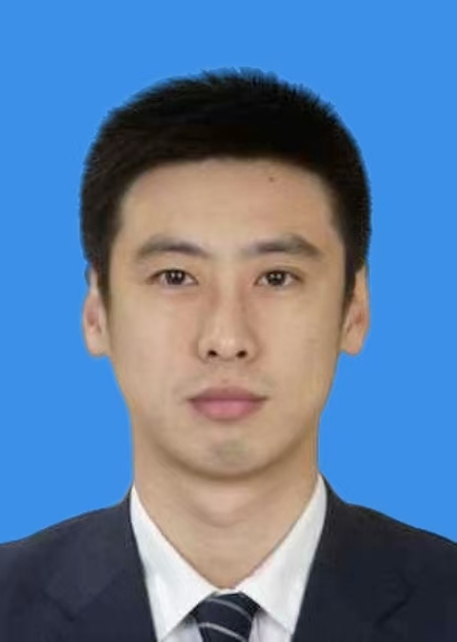 樊伟华