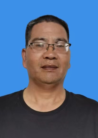殷小平