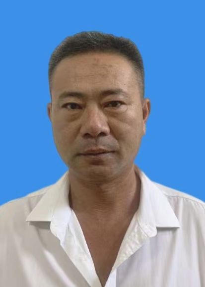 江鹏