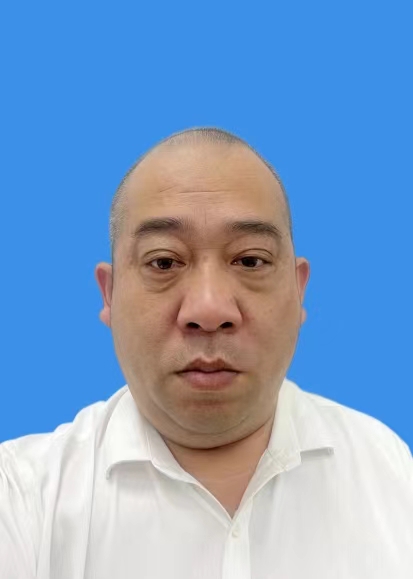 沈斌