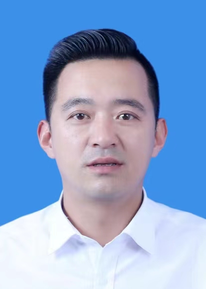 潘金龙