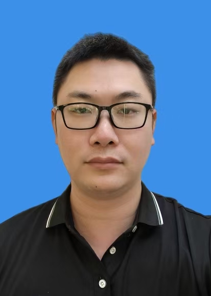 牛啸飞
