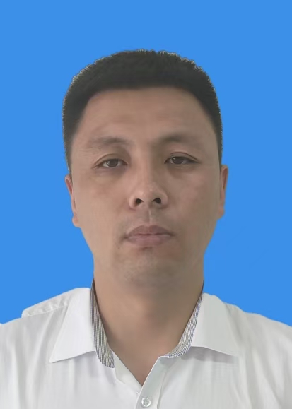 牛志佳