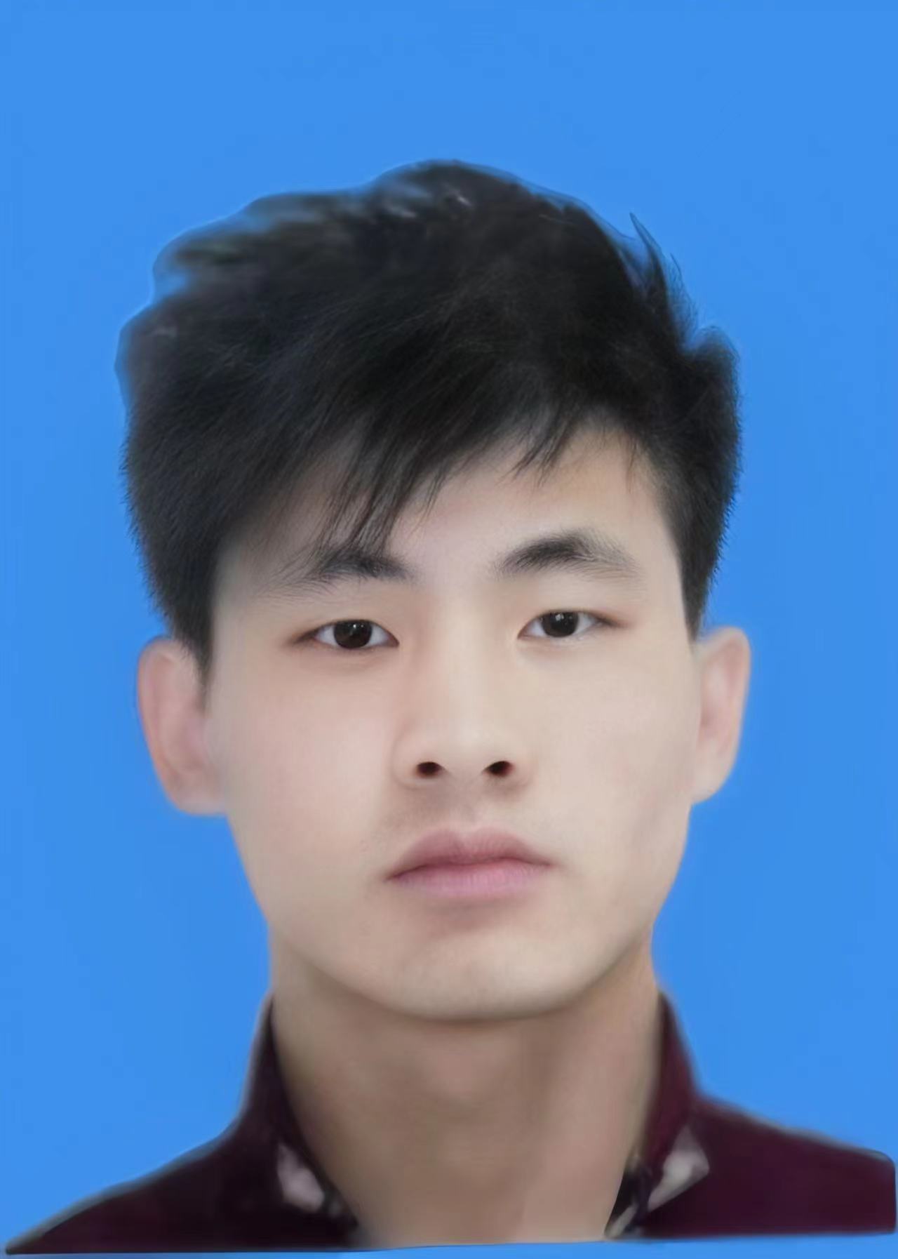 王亚伟