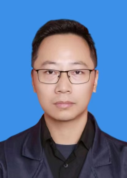 王佳杰