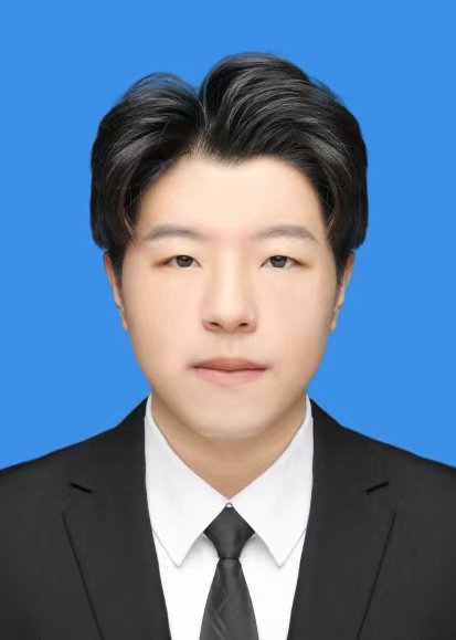 王子嘉