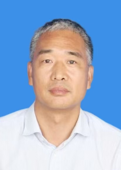 王波