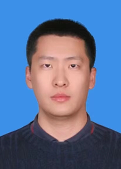 秦旭东