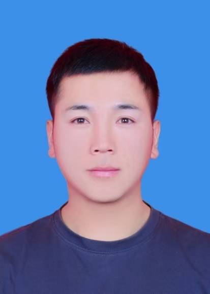 秦鑫