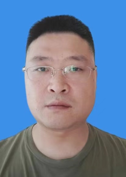 罗云