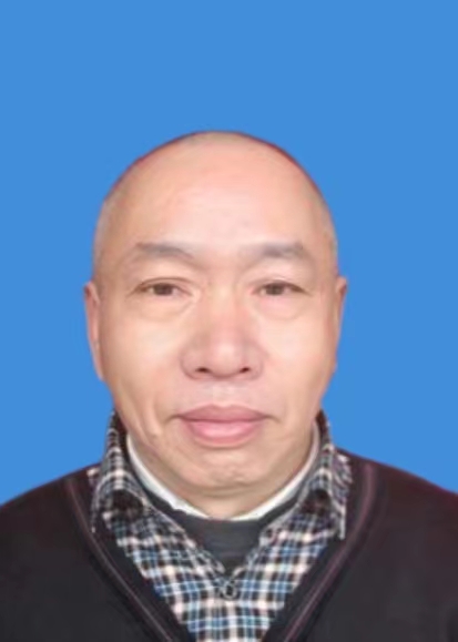 罗俊峰