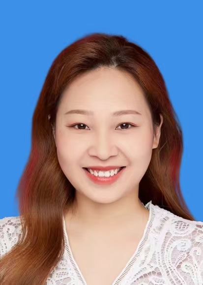 罗君