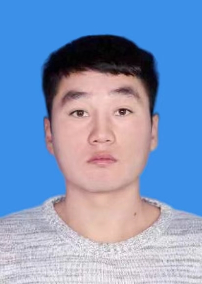 罗成林