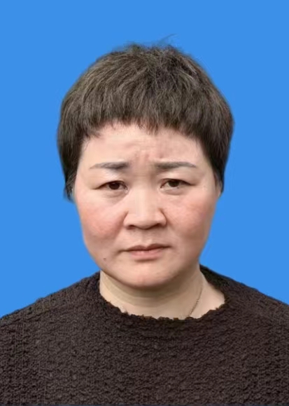 罗紫群