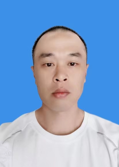 胡允允