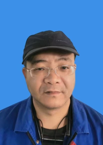 胡新