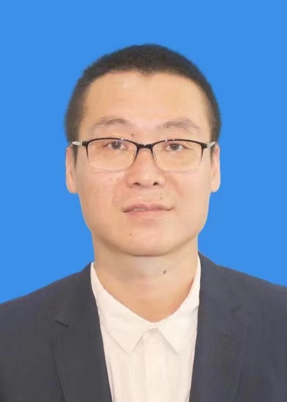 胡首明