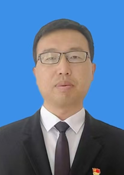 苗伟