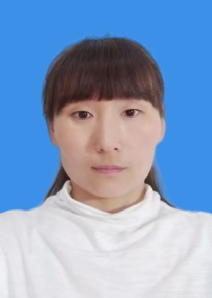 苗彩英