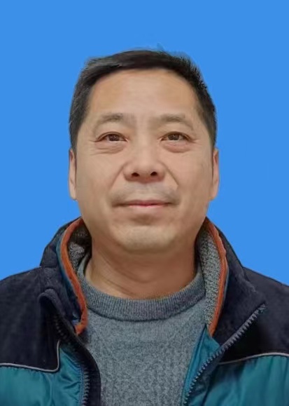 董一民