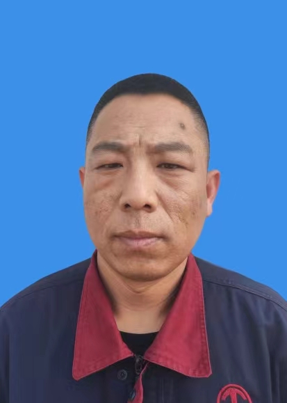 董志伟