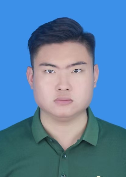 蓝梓扬
