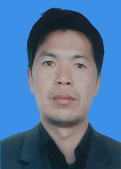 蔡伟平