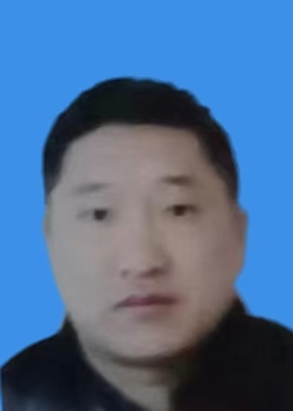 薛东伟
