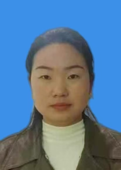 褚青双