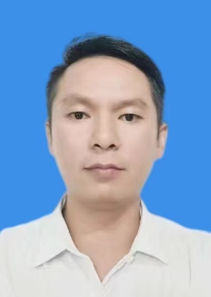 覃承文