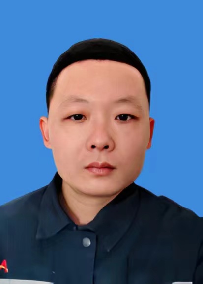 赵立