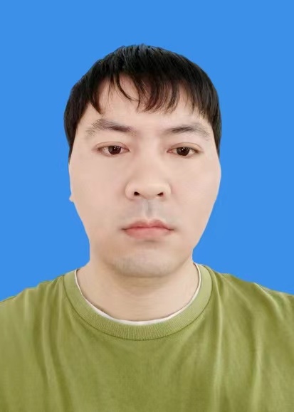 赵银龙 