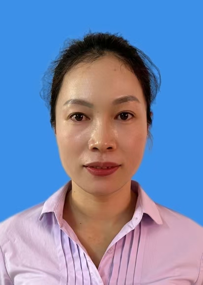 连秋萌