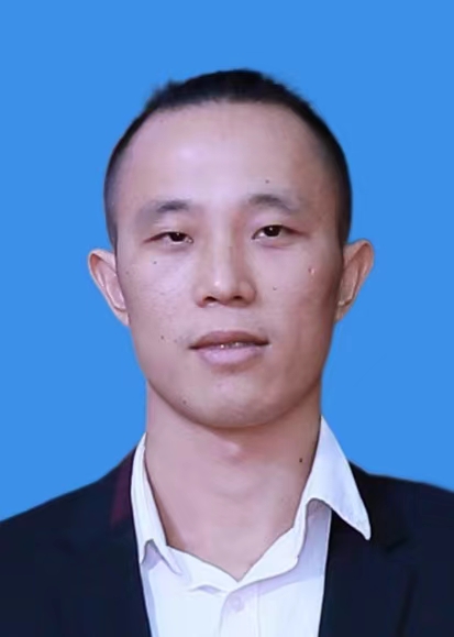 邓永伦