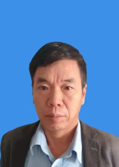 邓素明