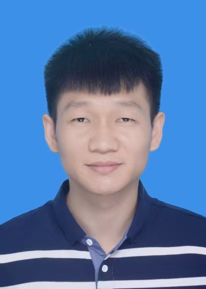 邹楠