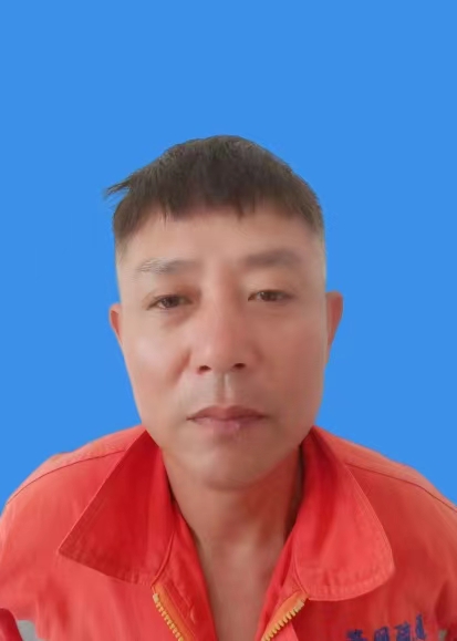 郑艳彬