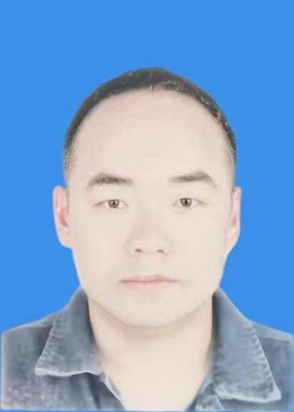 郝建成