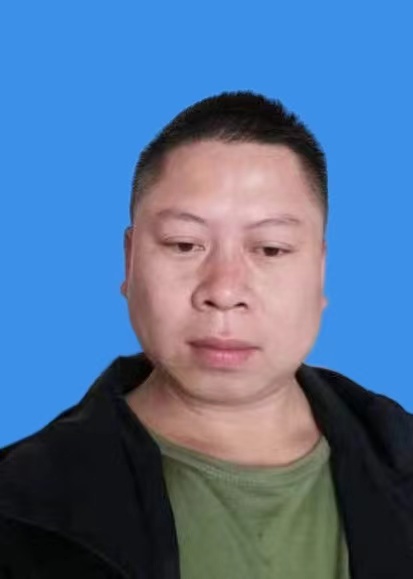 钟化健