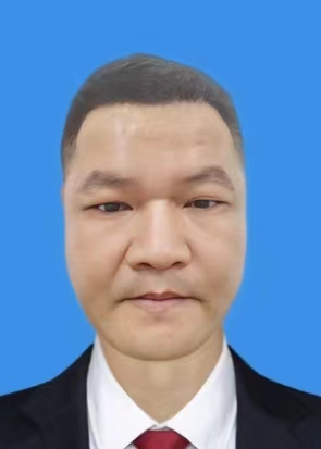 钟律律