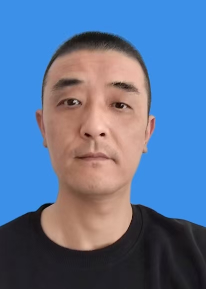 钟明