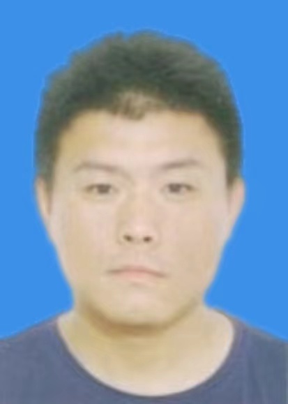 钱伟